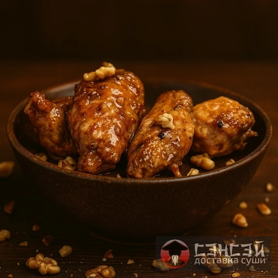 Крылья в ореховом соусе 4шт